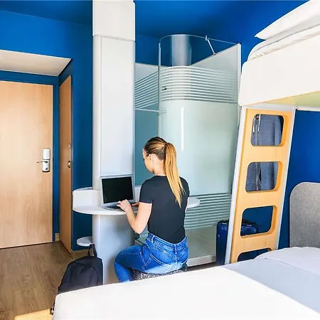 Ibis Budget Lausanne Bussigny * 克里西耶
