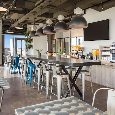 Hotel Ibis Budget Lausanne Bussigny *